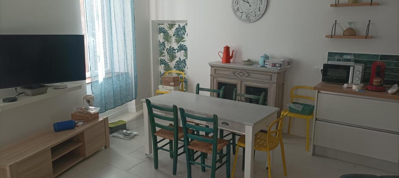 Villa Grand T3 Calme Et Lumineux 4-6 Personnes à Moux Extérieur photo